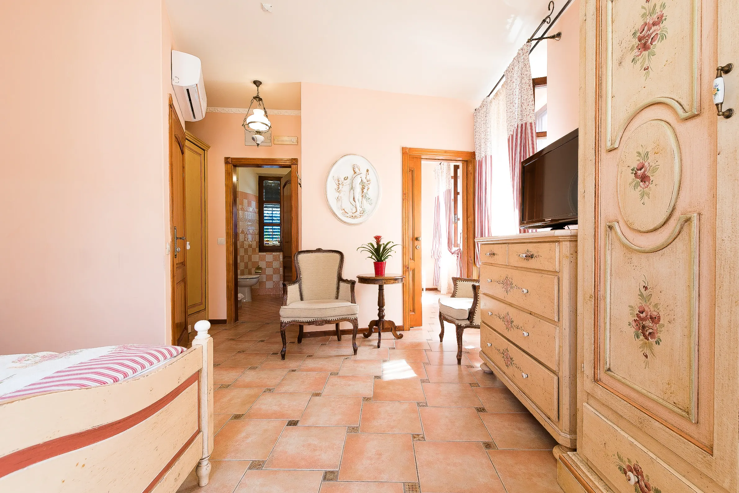 Triple Room 2